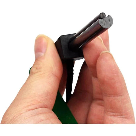 Survival Flint Rod with Metal Knife Rod - Roamrgear.co.za